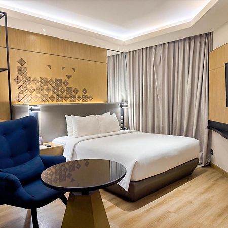 Mercure Jakarta Batavia Exterior foto